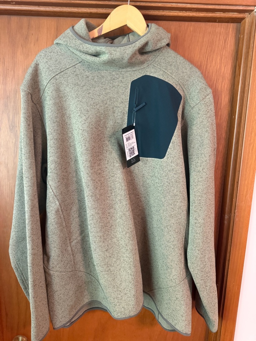 Arc’teryx Pullover Covert hoodie. XXL. Brand new with tags